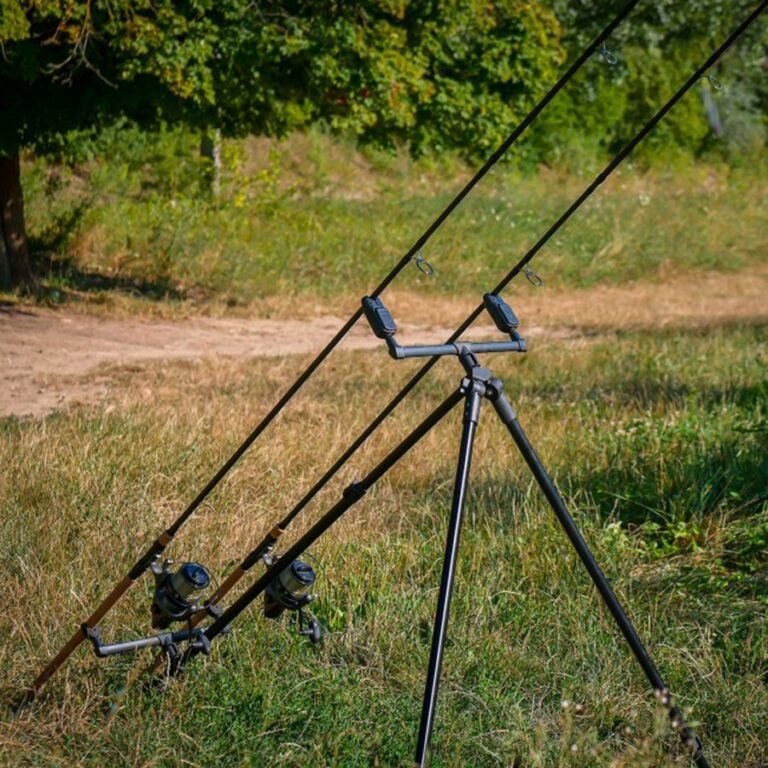 Carp Academy River rod pod